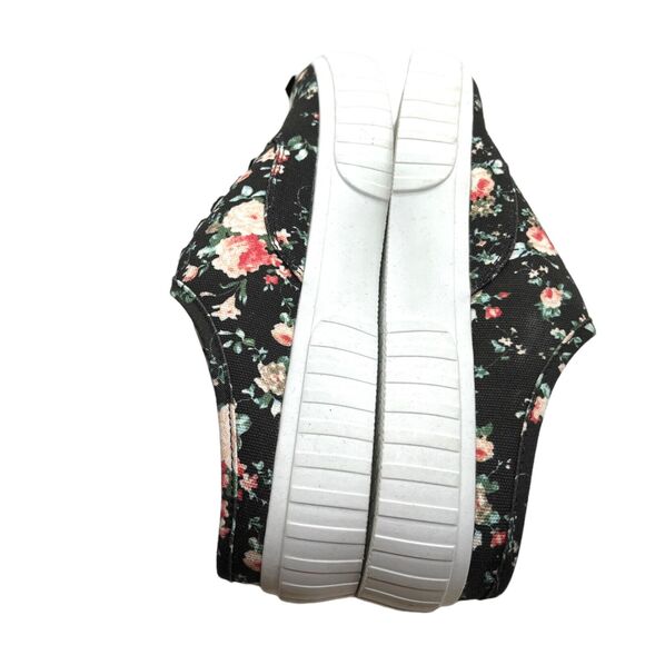 Steve Madden Slip on Sneakers Scotch Floral Women Size 10 New in Box with Dust - Picture 8 of 16